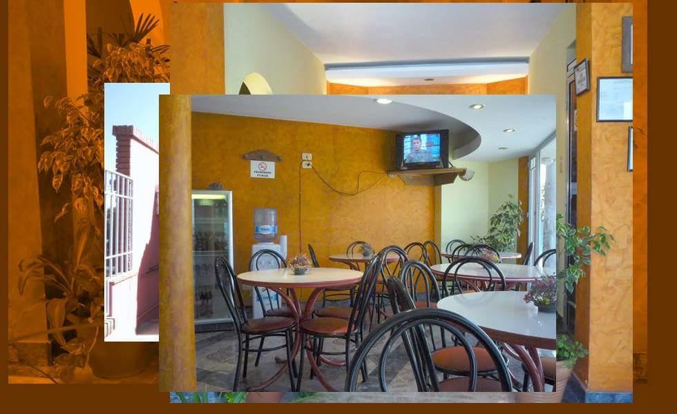 Hotel Las Rosas Salta Bagian luar foto